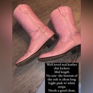 Real leather well loved cowgirl boots